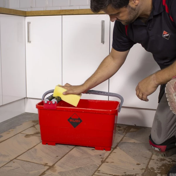 Bac Et Seau De Ménage Bac Nettoyage Spécial Carreleurs Rubiclean EasyPro Rubi Capacité 24L 5 Bac Et Seau De Ménage Bac Nettoyage Spécial Carreleurs Rubiclean EasyPro Rubi Capacité 24L – Image 3